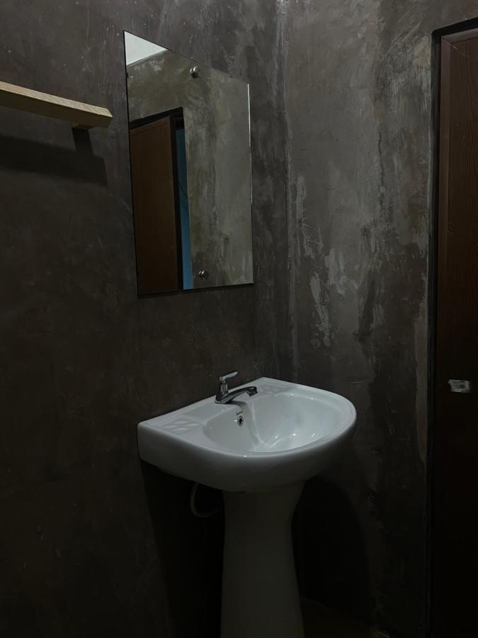 Rustique House Dbl Apartment Нувара Елия Екстериор снимка
